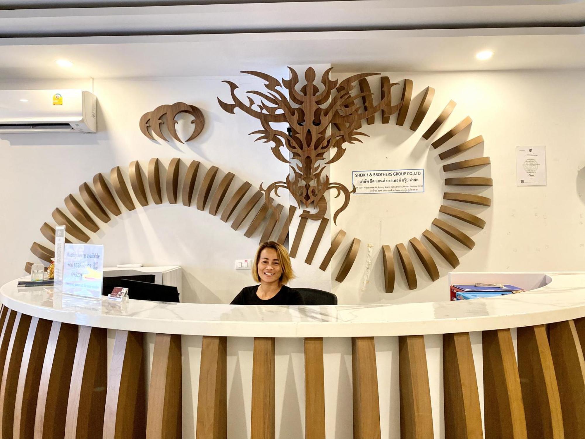 Sunray Beach Hotel Patong Luaran gambar