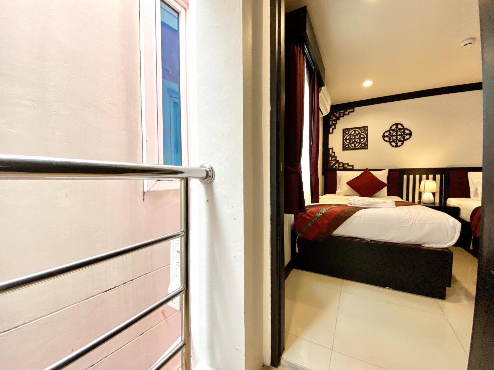 Sunray Beach Hotel Patong Luaran gambar